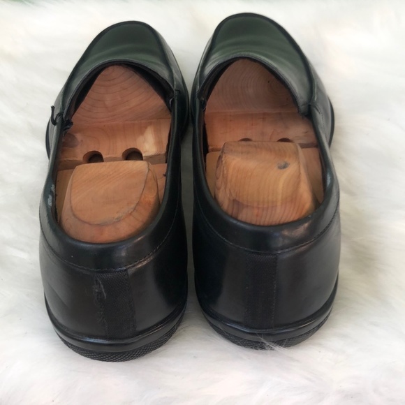 PRADA Men's Sz. 9 Loafers w/COA - Picture 5 of 9